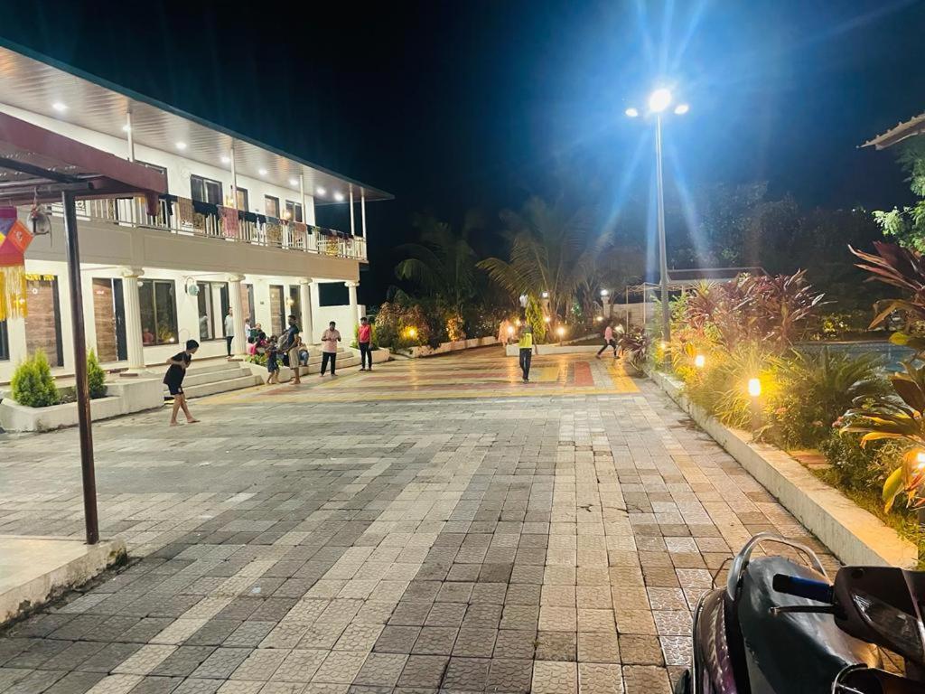The Village Resorts Karjat Extérieur photo